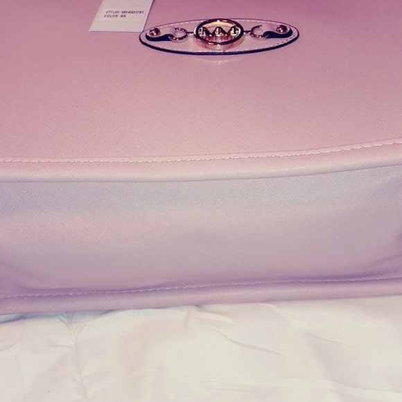 NWT MARILYN MONROE BLUSH PINK 15 INCHES BOOK TOTE - Picture 5 of 7